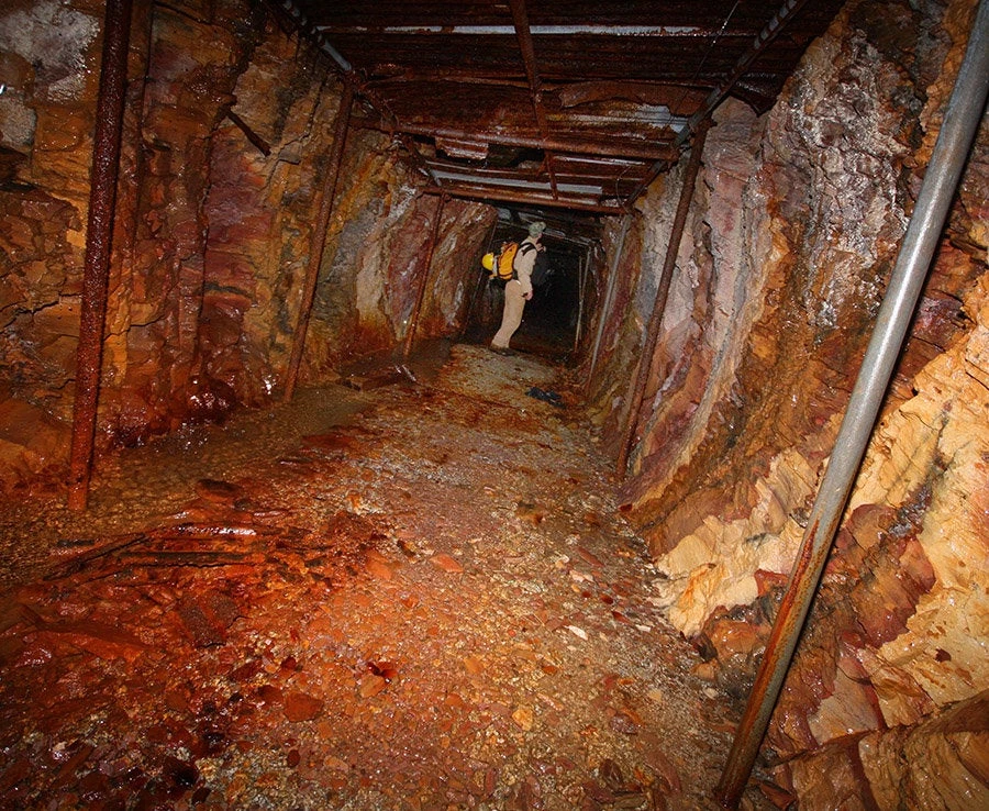 Ετοιμάζουν υπόγειες σήραγγες στις ΗΠΑ – Ενισχύουν τα καταφύγια – Δημιουργούν μια όλοκληρη υπόγεια πόλη – Δείτε βίντεο